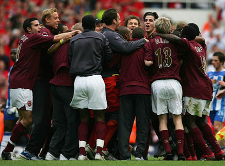 哈登得分30+快船本赛季已输4场，此前2个赛季仅2次