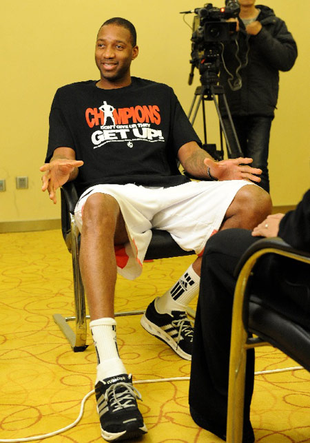 孔玺诺：最后一场比赛非常重要，我们争取拿下孟加拉国（孔玺诺：决战意义重大，我们力争战胜孟加拉国）