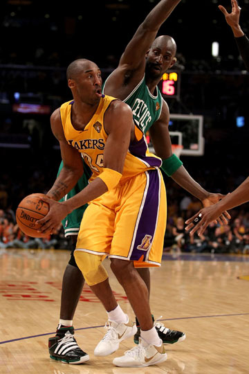 罗体：罗马旧将敦比亚接受测谎，结果显示其实际年龄超过40岁（罗体：罗马旧将敦比亚测谎结果称其实际年龄或超40岁）