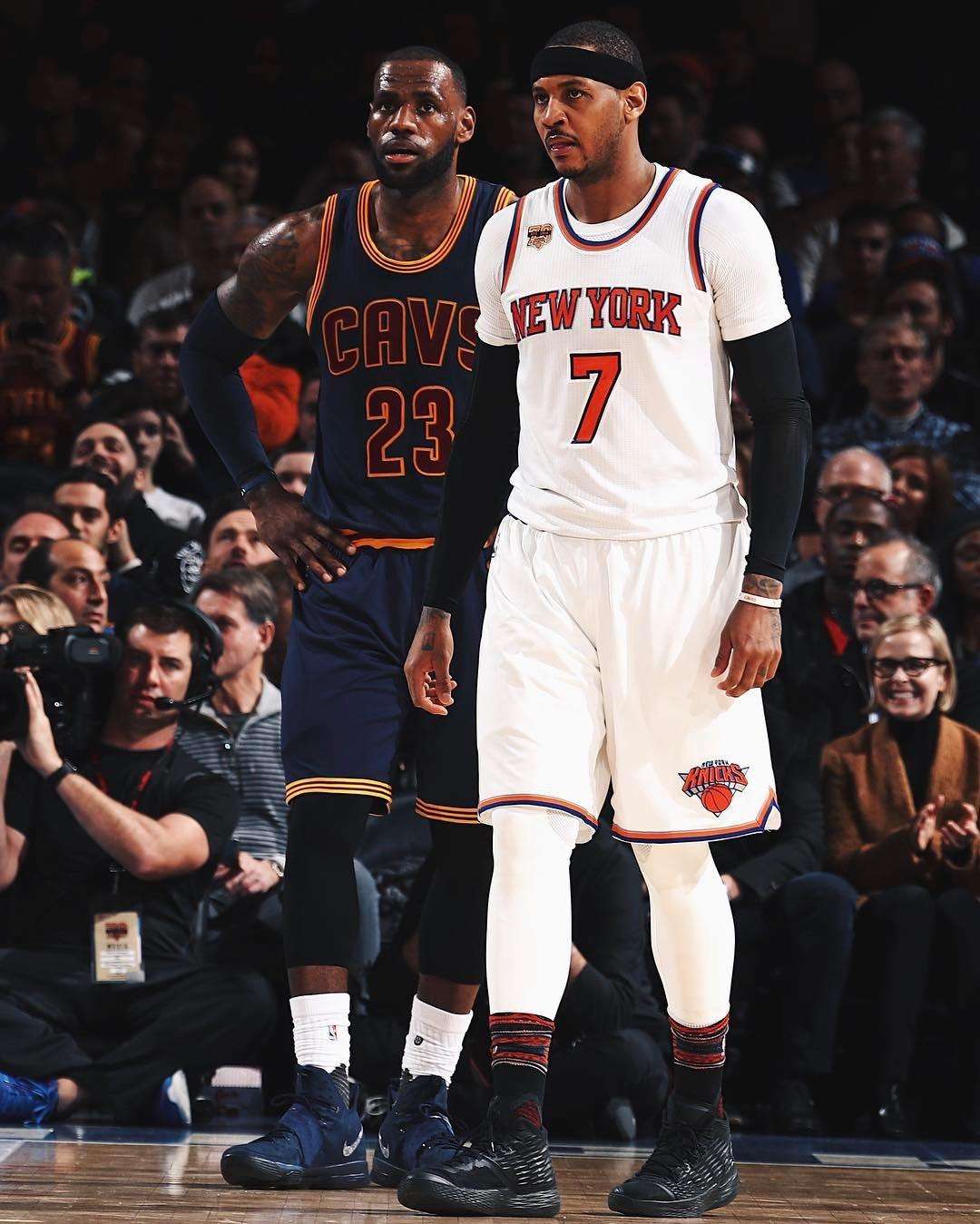 巴黎锋线全场压制（巴黎锋线统治全场）